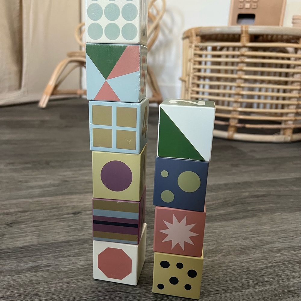Colorful Geometric Patterned Kids Blocks - Picture 3 of 3